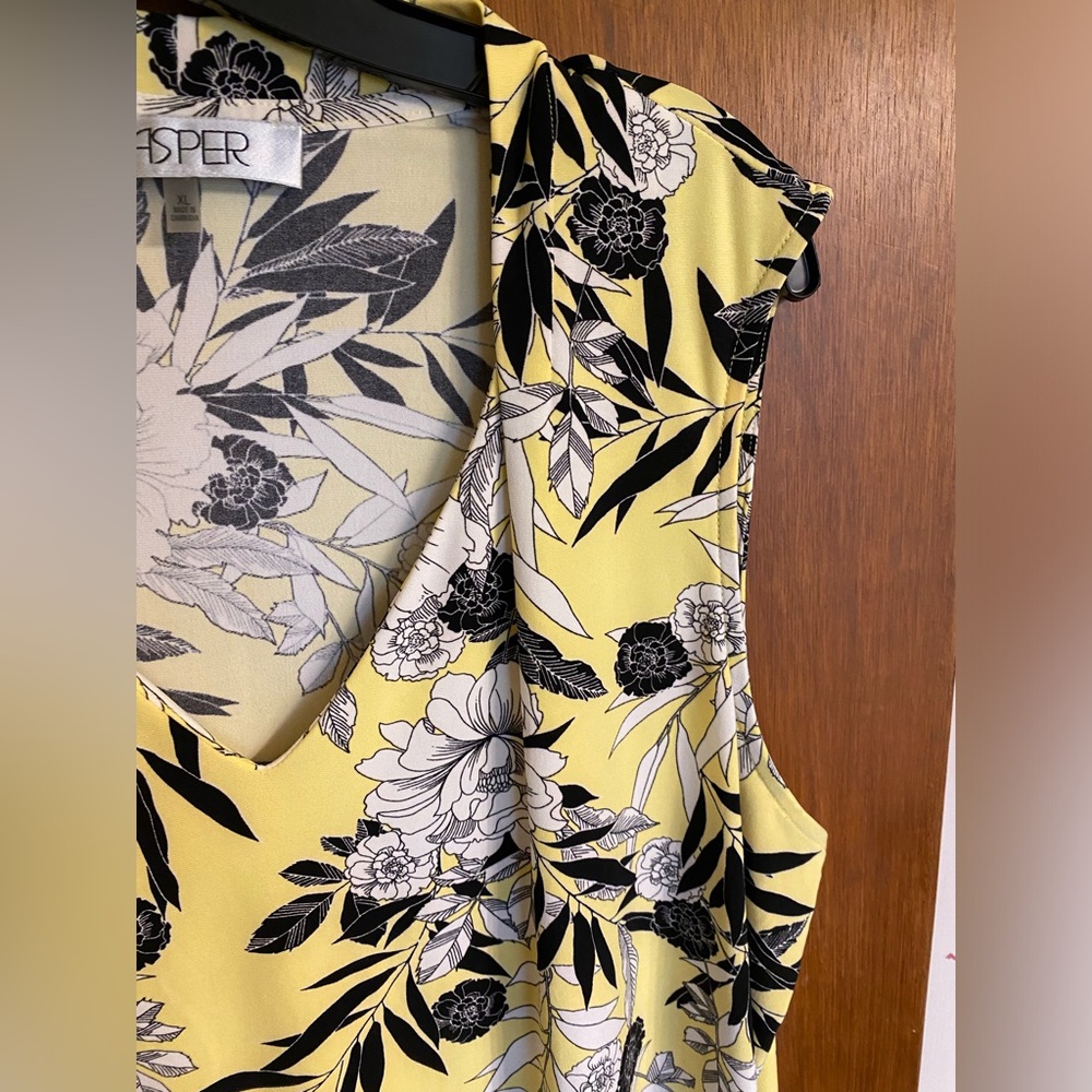 Beautiful yellow, black & white floral tank, size XL by Kasper in EUC - Picture 5 of 13